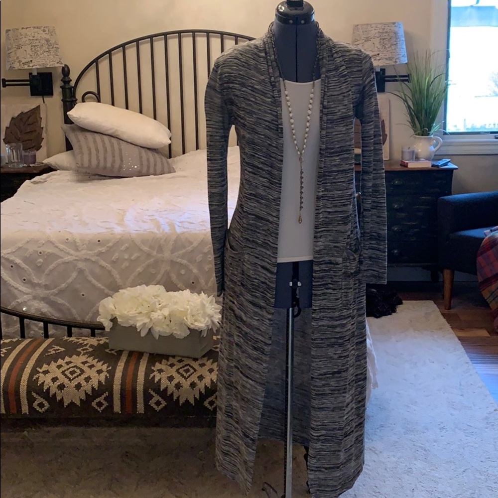 White House black market long duster